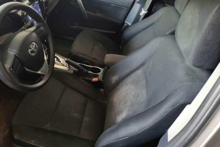 Used Toyota Corolla 2017 1.6L CVT GL Left Front Seat