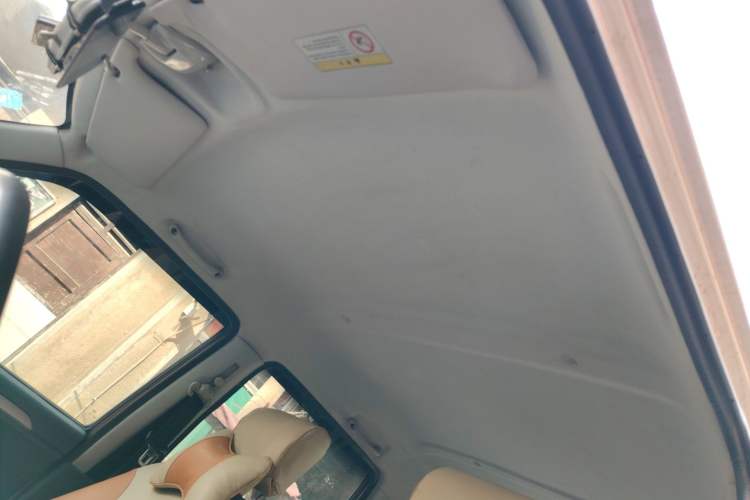 Used Suzuki Wagon R X5 2013 Revised Version 1.4L VVT Cruise Edition Headliner