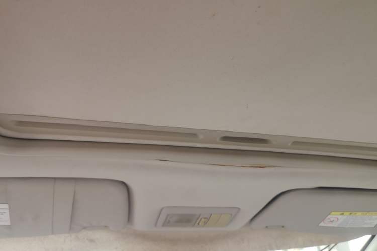 Used Changan Alsvin V5 2012 1.5L Manual Sport Version China IV Standard
