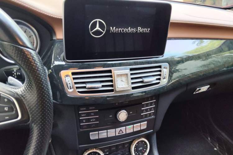 Used Mercedes-Benz CLS 2015 CLS 260 Audio And AC Panel