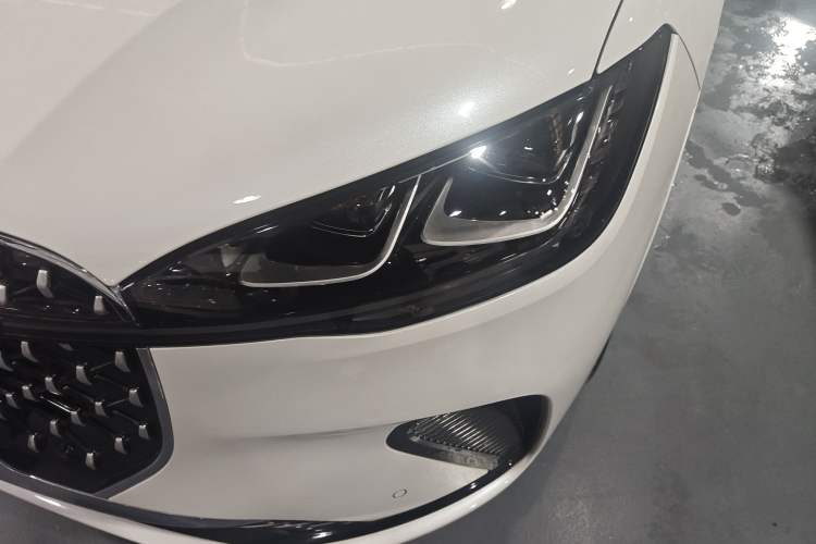 Used Lincoln Corsair 2024 2.0T Four-Wheel Drive Prestige Edition
