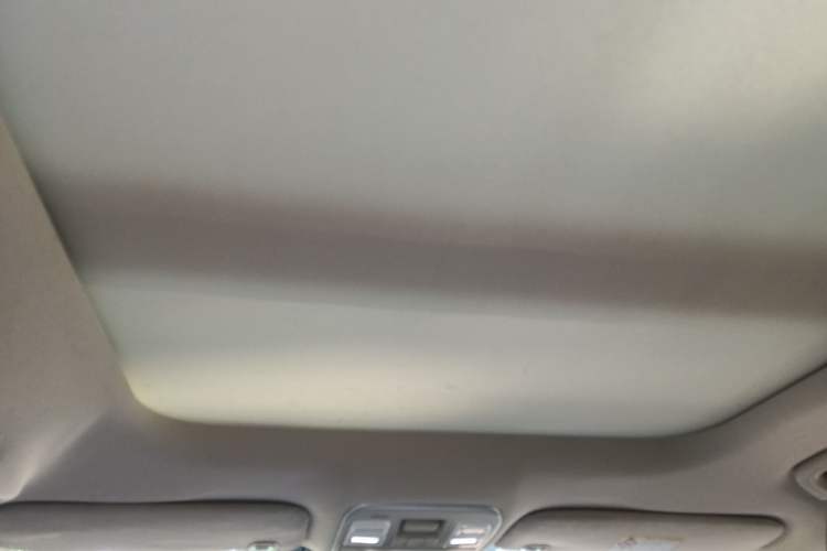 Used Geely Auto Emgrand X7 Sport 2016 2.0L Manual Smart Connect Version