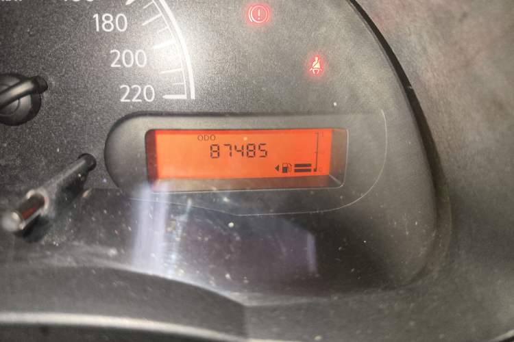 Used Nissan Sunny 2014 1.5XE Manual Elite Edition
