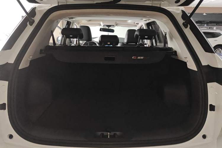 Used CHANGAN CS55PLUS 2020 1.5T Automatic Colorful Model Trunk