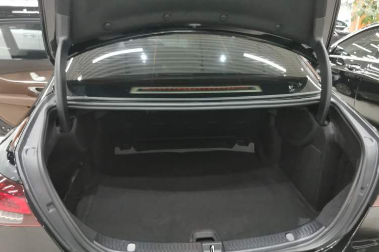 Used Mercedes-Benz E-Class 2023 E 300 L Luxury Model