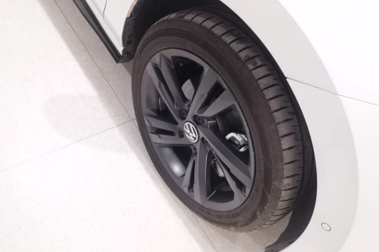Used Volkswagen Golf 2021 280TSI DSG R-Line Exterior 4