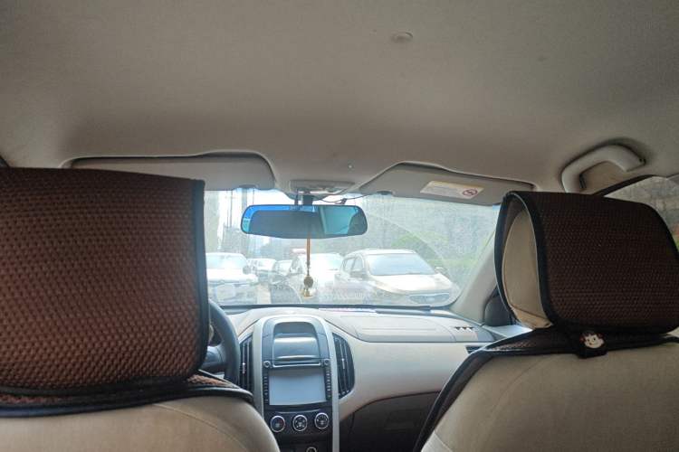 Used Baojun 630 2012 1.5L DVVT manual comfort version
