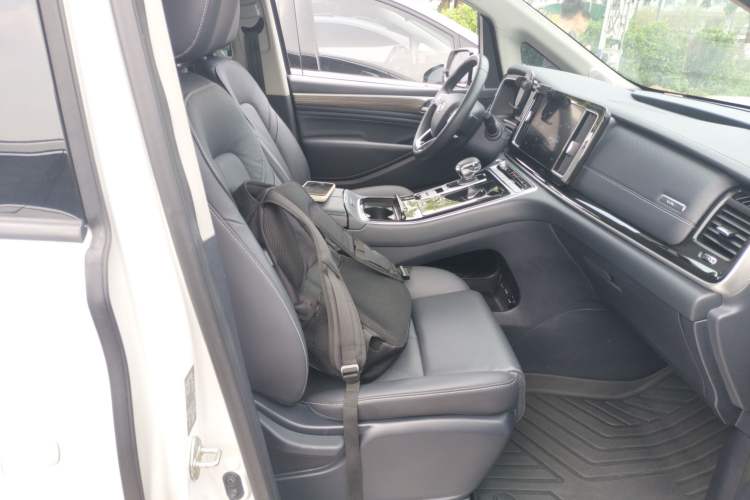 Used GAC Trumpchi M8 2024 Lingxiu Series 390T Deluxe Edition
