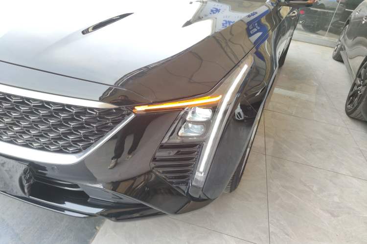 Used Cadillac CT5 2024 28T Luxury Pro Trim
