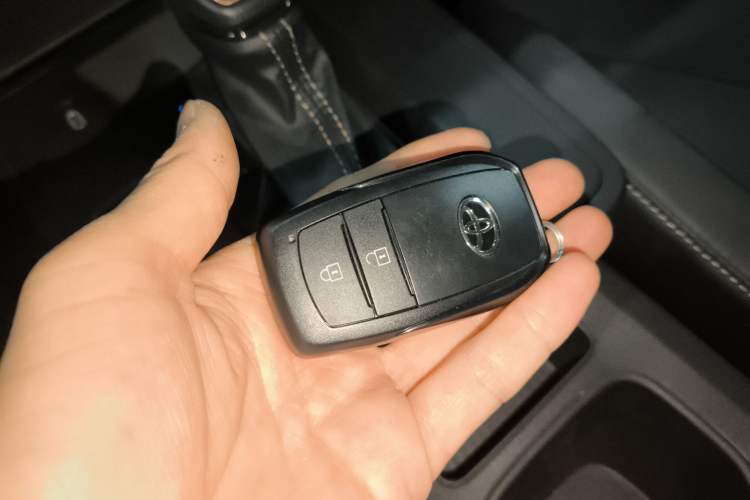 Used Toyota FRONTLANDER 2026 Model 2.0L CVT Comfort Edition