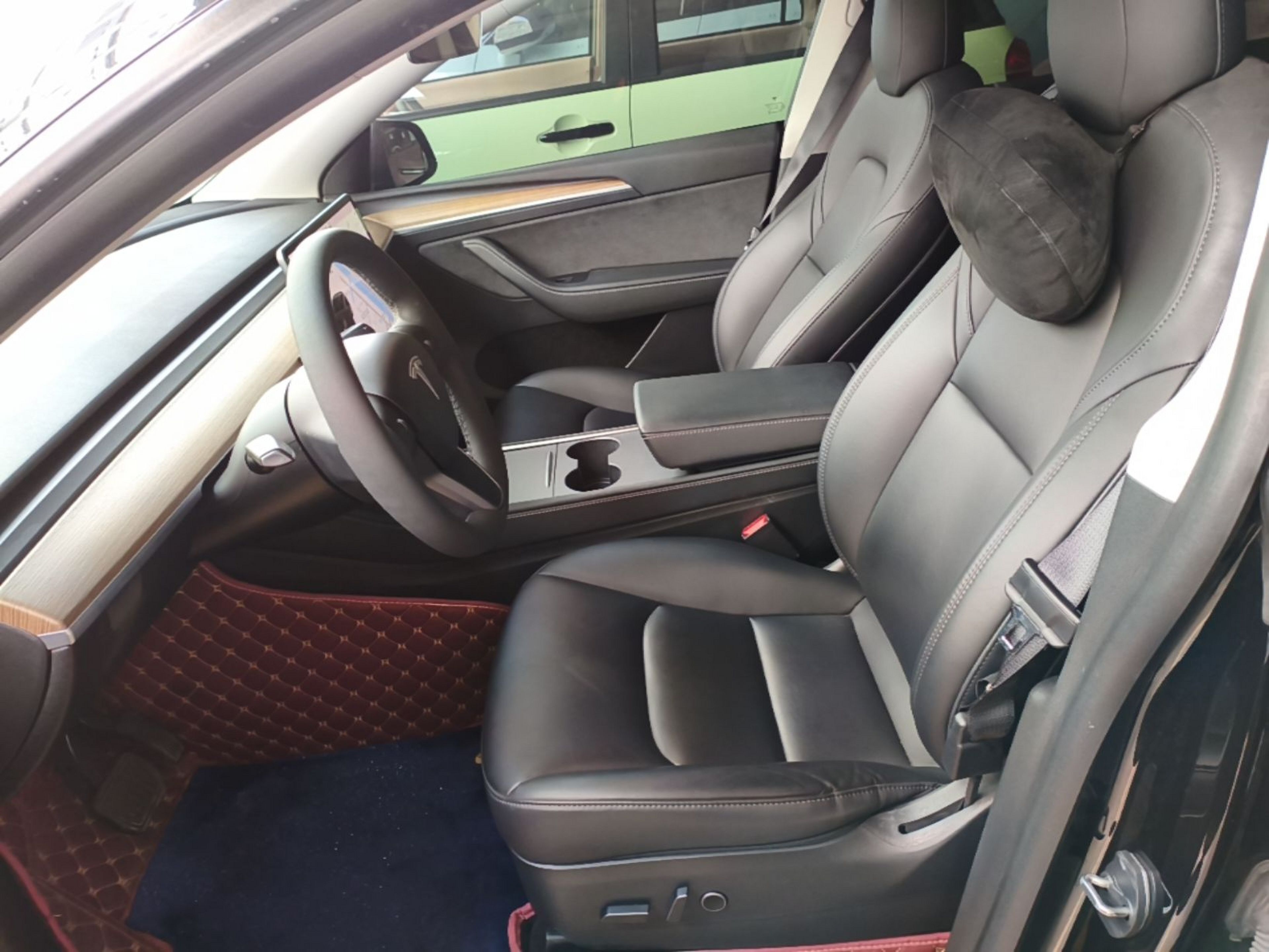 Interior delantero
