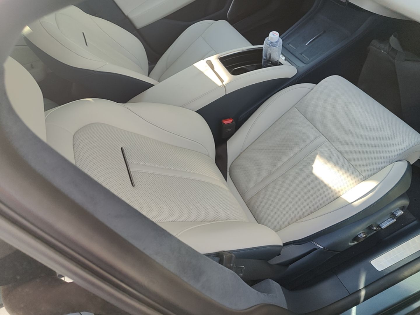Zeekr 007 2024 Rear-Drive Enhanced Version 75 kWh — снимка 19