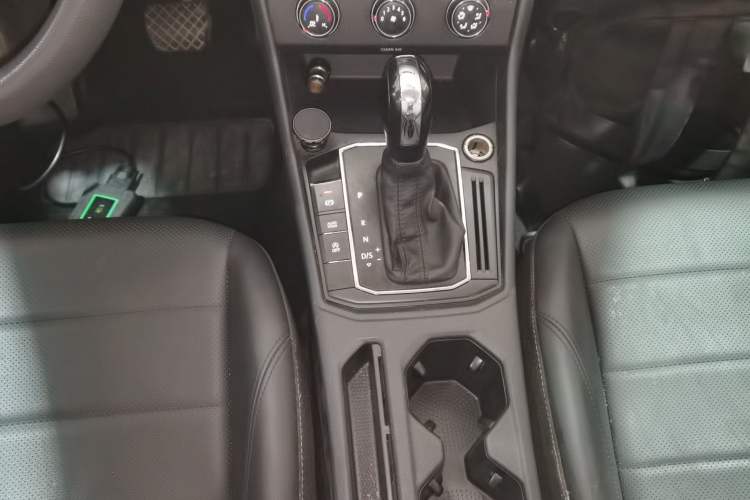 Used Volkswagen Lavida 2018 1.5L Automatic Comfort Edition China V Standard