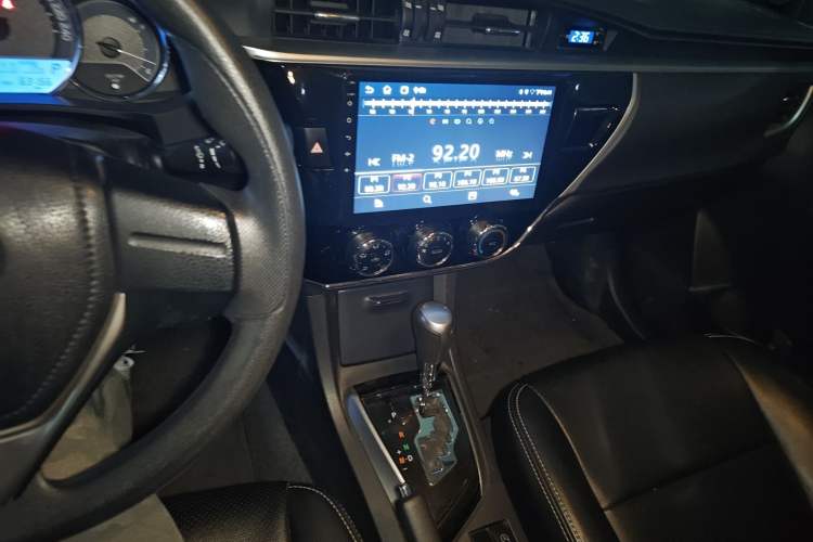 Used Toyota Corolla 2017 1.2T CVT GL
