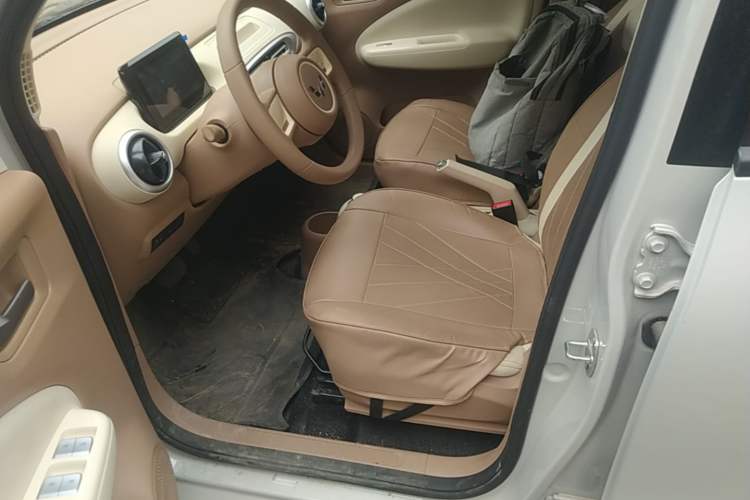 Used Wuling Hongguang MINIEV 2025 Four-Door Version Advanced Edition
