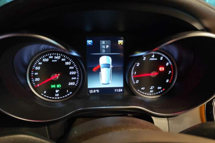 Used Mercedes-Benz GLC 2019 GLC 260 L 4MATIC Dynamic Model