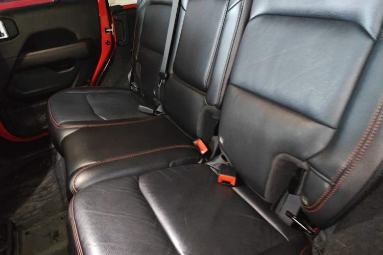 Used Jeep Wrangler 2021 2.0T Robin Hood Four-Door Edition