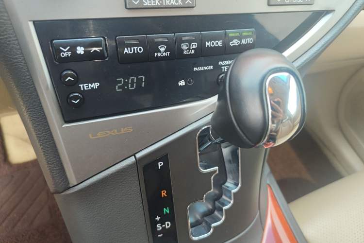 Used Lexus RX Classic 2009 350 Luxury Edition Gear Lever