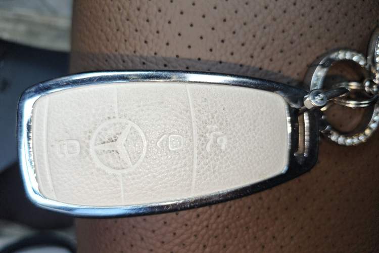 Used Mercedes-Benz E-Class New Energy 2022 Restyled E 350 e L Plug-in Hybrid Sports Sedan