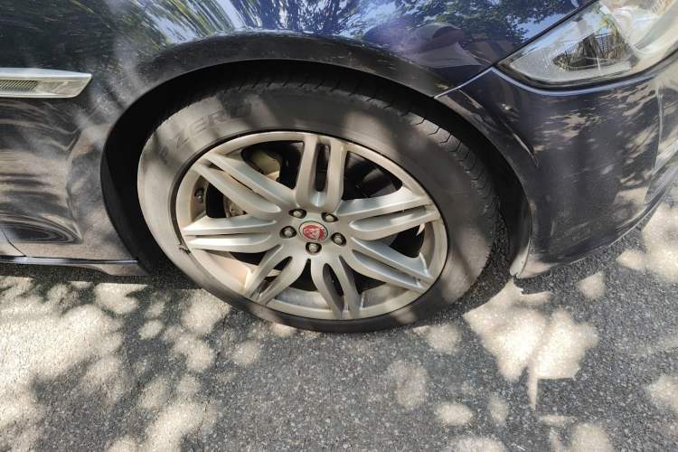 Used Jaguar XJ 2018 XJL 3.0 SC Two-Wheel-Drive Elegant Business Edition Exterior 7