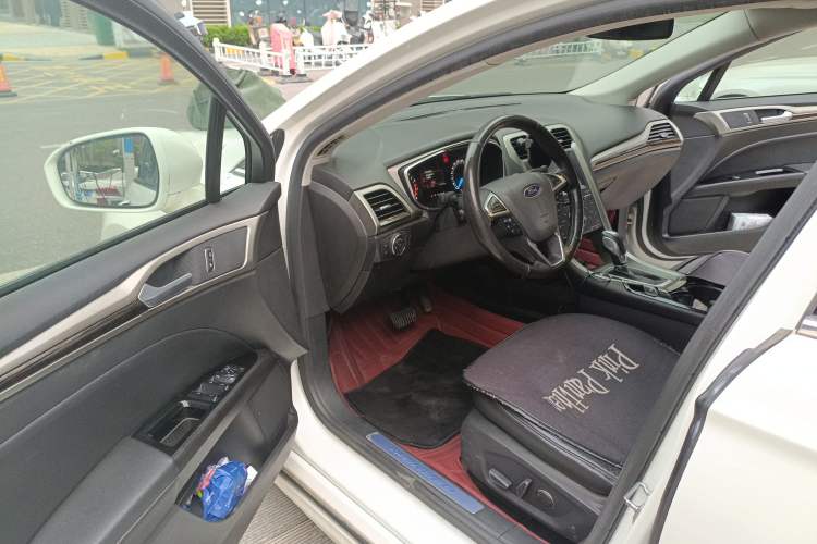 Used Ford Mondeo 2013 2.0L GTDi 200 Fashion Edition
