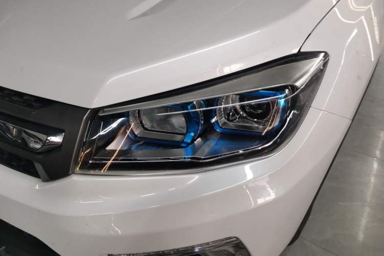 Used CHANGAN CS75 2017 Shangkui Edition 1.5T Automatic Fengxiang Model
