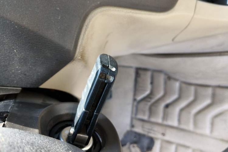 Used Ford Focus 2013 Sedan Classic 1.8L Manual Base Model Vehicle Key