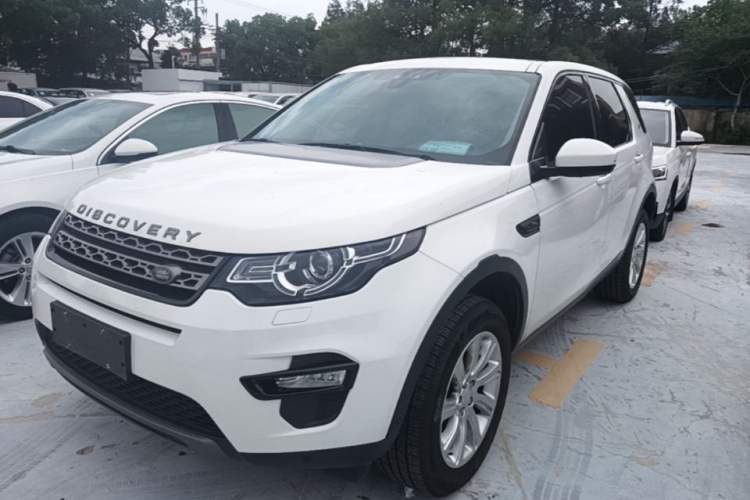 Used Land Rover Discovery Sport 2019 240 PS SE Version China V Standard