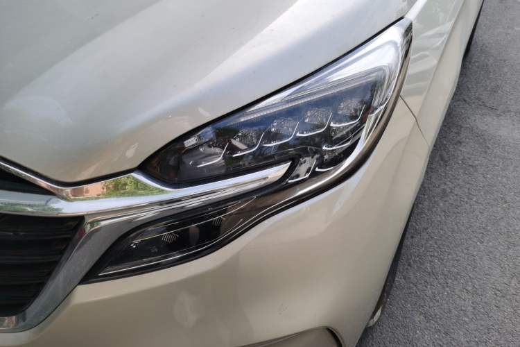 Used Buick GL8 2020 ES Land Cruiser 653T Luxury Model Left Front Headlight