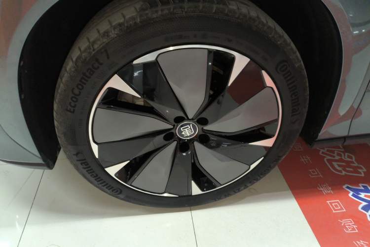 Used BYD Tang L 2025 DM 175KM Drone Player Edition