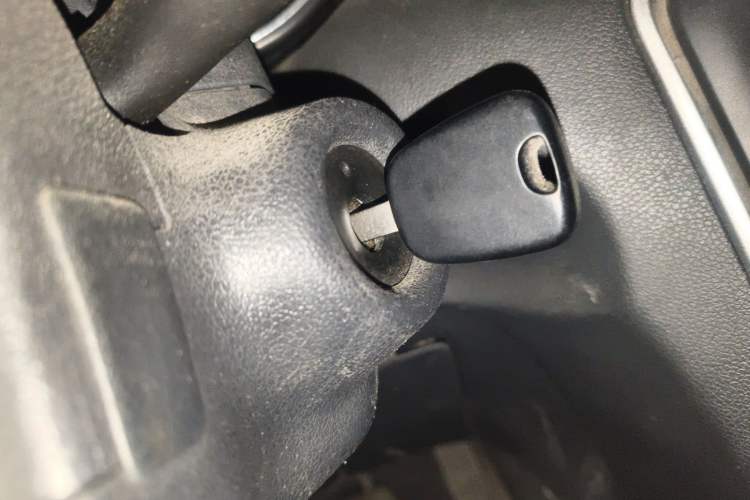 Used Peugeot 308 2012 1.6L Manual YouShang Edition