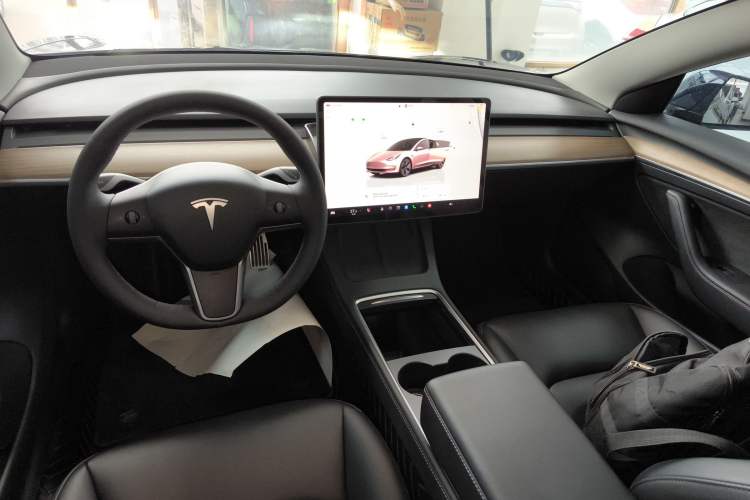 Used Tesla Model 3 2022 Rear-Wheel-Drive Version
