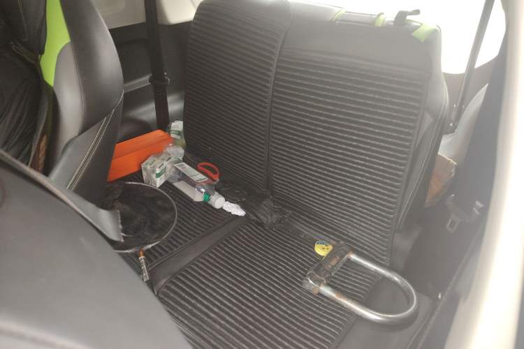 Used Roewe Clever 2021 302 km New Four-Seater Super-Efficient Version
