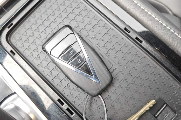 Used Venucia Star 2023 260T Starful Achievement Edition Pro