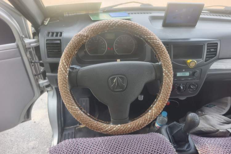 Used BAIC Weiwang 205 2013 1.0L Xingye version Steering Wheel