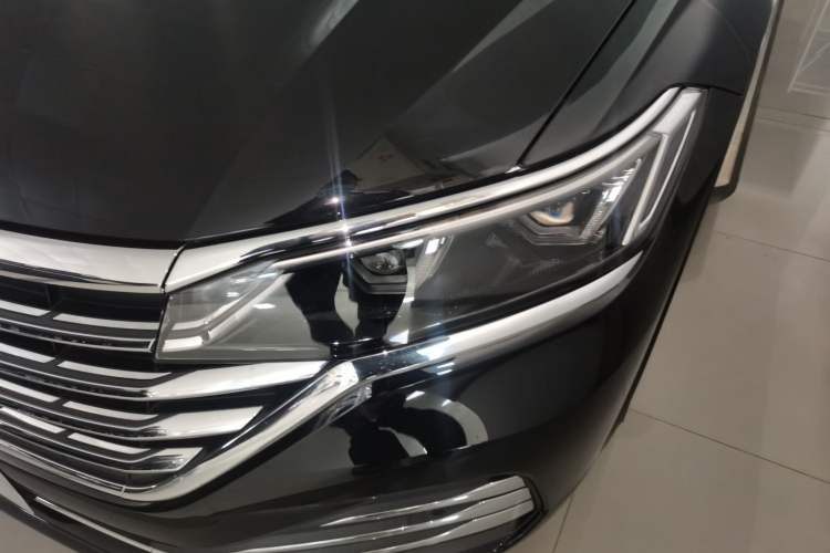 Used Volkswagen Viloran 2024 380TSI Premium Edition Left Front Headlight