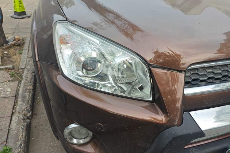 Used Toyota RAV4 2011 2.0L Automatic Luxury Edition Right Front Headlight