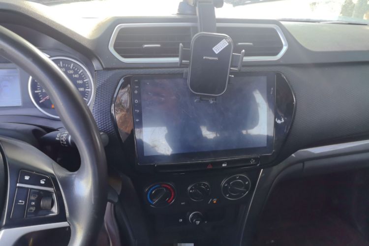 Used Great Wall Wingle 5 2017 2.0T European Version Diesel Two-Wheel Drive Advanced Large Double-Cab GW4D20E
