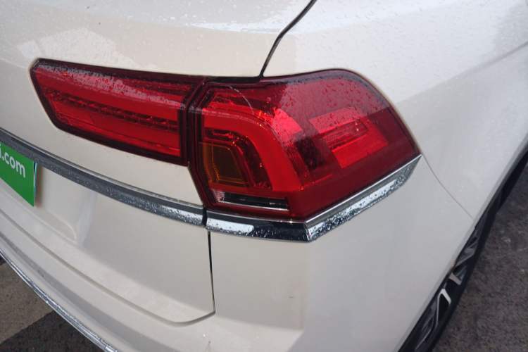 Used Zotye Domy X7 2018 2.0T Automatic Luxury Version
