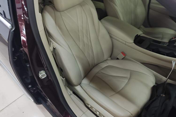 Used Buick LaCrosse 2018 28T Avenir