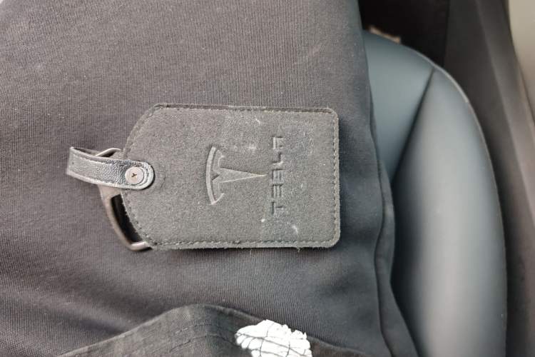 Used Tesla Model Y 2024 Rear-Wheel-Drive Version
