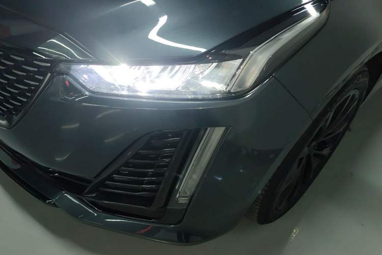 Used Cadillac CT5 2021 28T Luxury Model