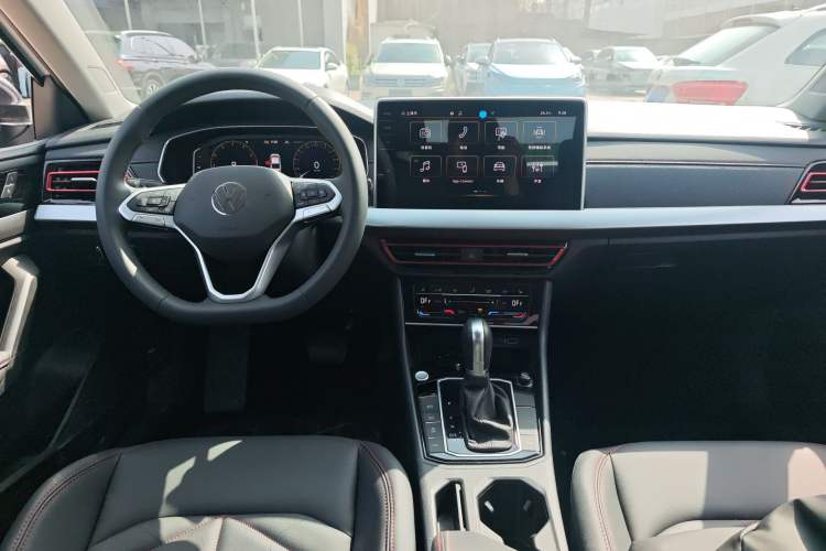 Used Volkswagen Lavida 2024 300TSI DSG Starry Sky Leading Edition Center Console