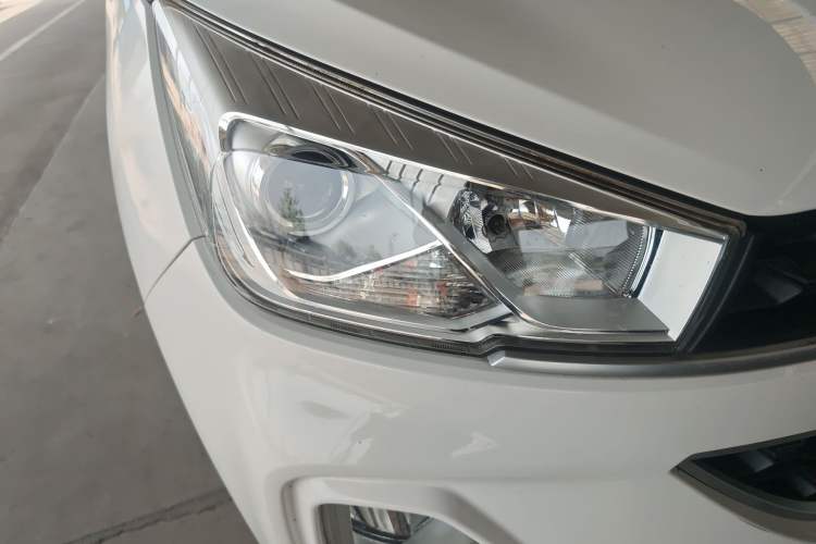 Used Wuling Hongguang S3 2018 1.5L Manual Comfort Model China V Standard