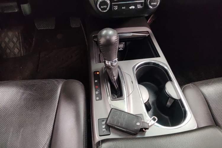 Used Acura RDX 2013 3.5L Four-Wheel Drive Luxury Edition