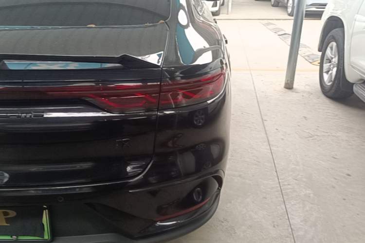 Used BYD Han 2023 DM-i Champion Edition 121KM Prestige Model
