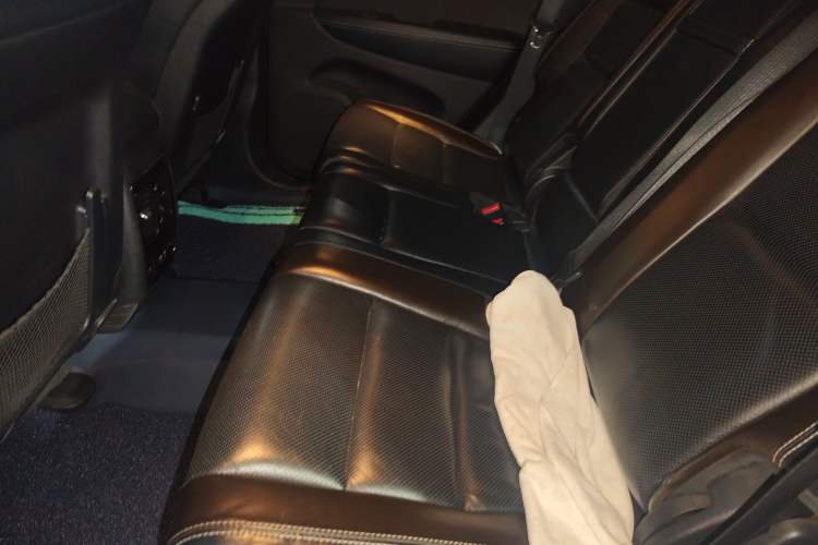 Used Jeep Grand Cherokee 2016 3.6L Luxury Navigation Edition