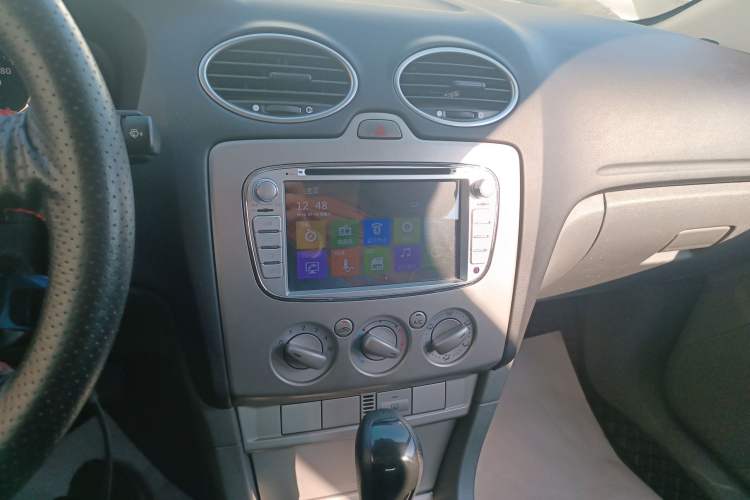 Used Ford Focus 2013 Hatchback Classic 1.8L Automatic Base Model
