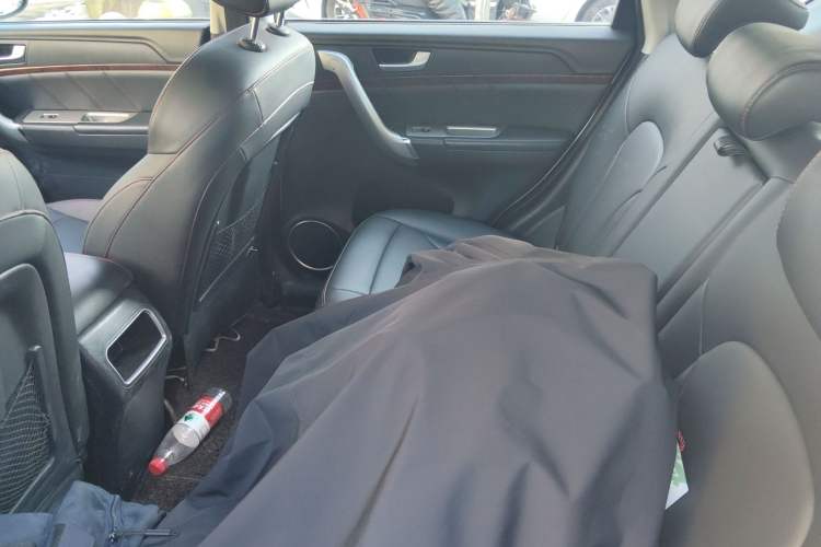 Used Haval H6 2017 Red-Label Sport Edition 1.5T Manual Two-Wheel Drive Elite Model
