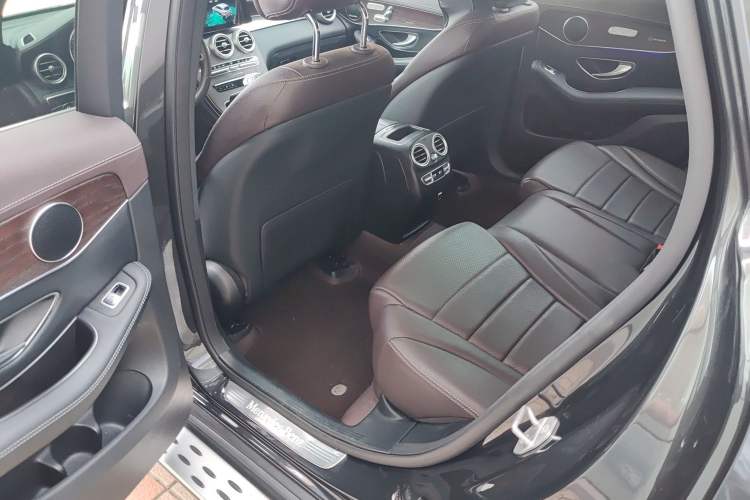 Used Mercedes-Benz GLC 2021 GLC 260 L 4MATIC Luxury Model Left Rear Seat